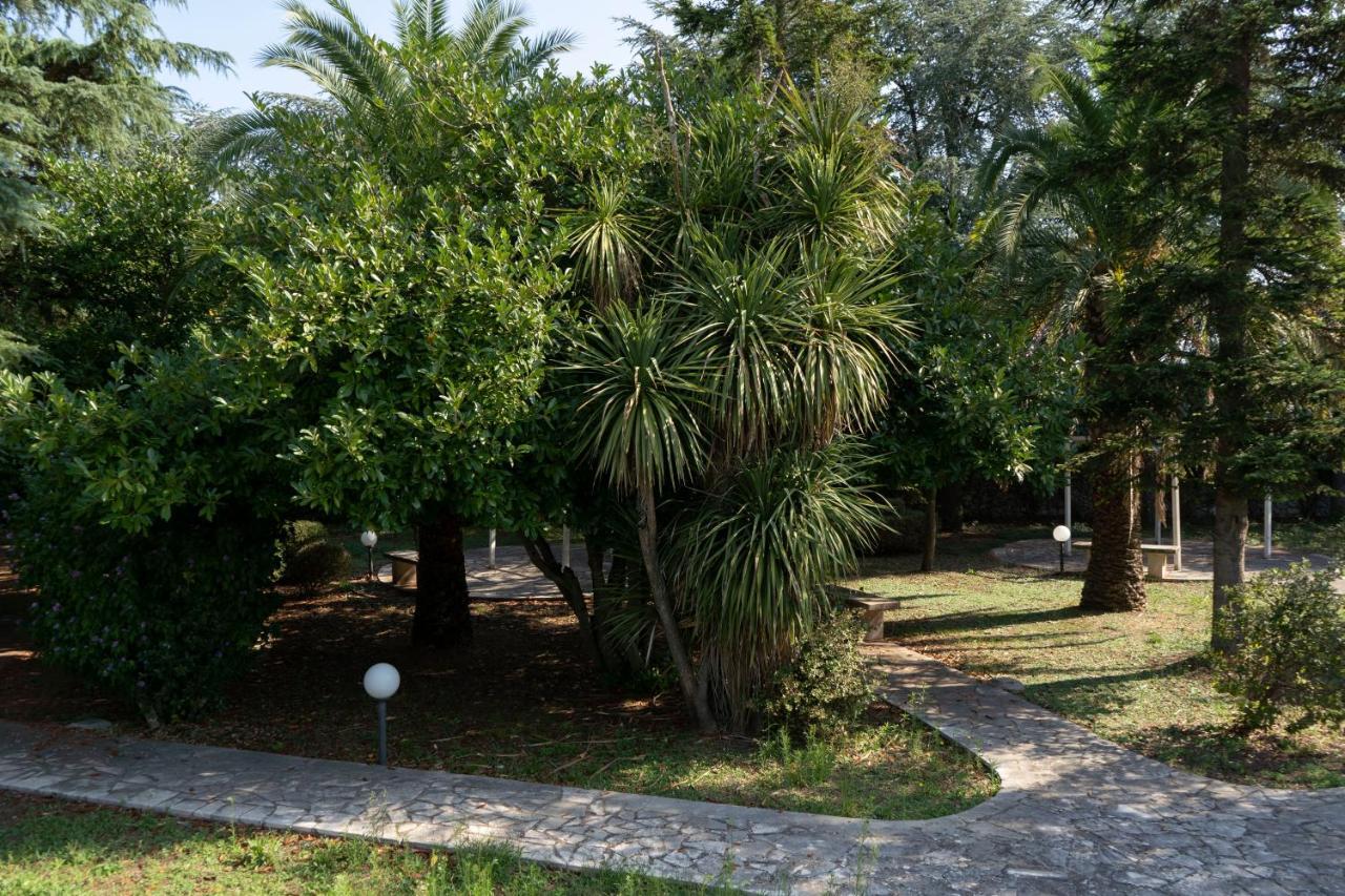 Corallo Country House Noci Exterior photo